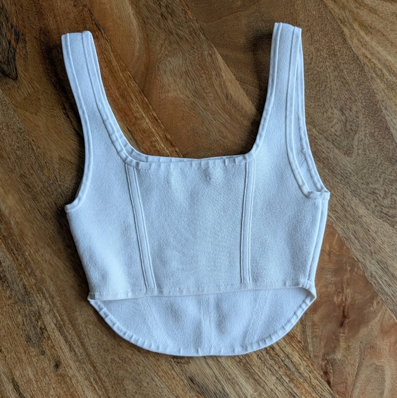 Babaton White Crop Top XS Sleeveless Corset Style Aritzia Festival Y2K - Picture 4 of 4